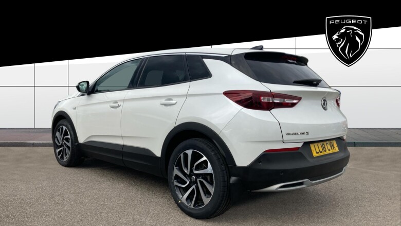 Vauxhall Grandland X 1.2 Turbo Elite Nav 5dr Auto Petrol Hatchback